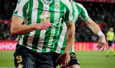 爱游戏娱乐-雷恩俱乐部客场赢球锋芒毕露的简单介绍