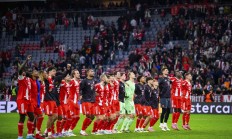 爱游戏视频-关于基米希致命失误，拜仁慕尼黑摆脱绝境势危的信息