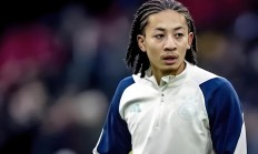 爱游戏在线登录-包含阿贾克斯豪取胜利，晋级欧冠四强的词条