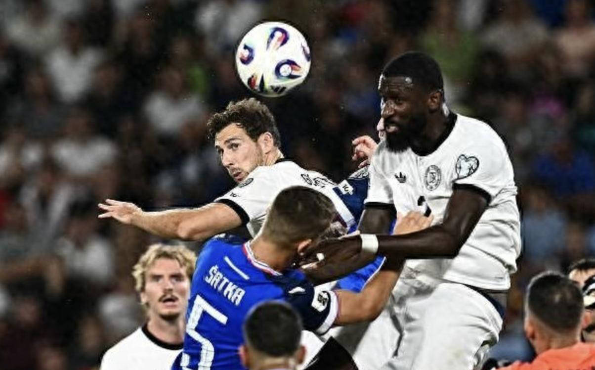 后防失误导致失球,球队进攻疲软的简单介绍 后防失误导致失球,球队进攻疲软的简单介绍