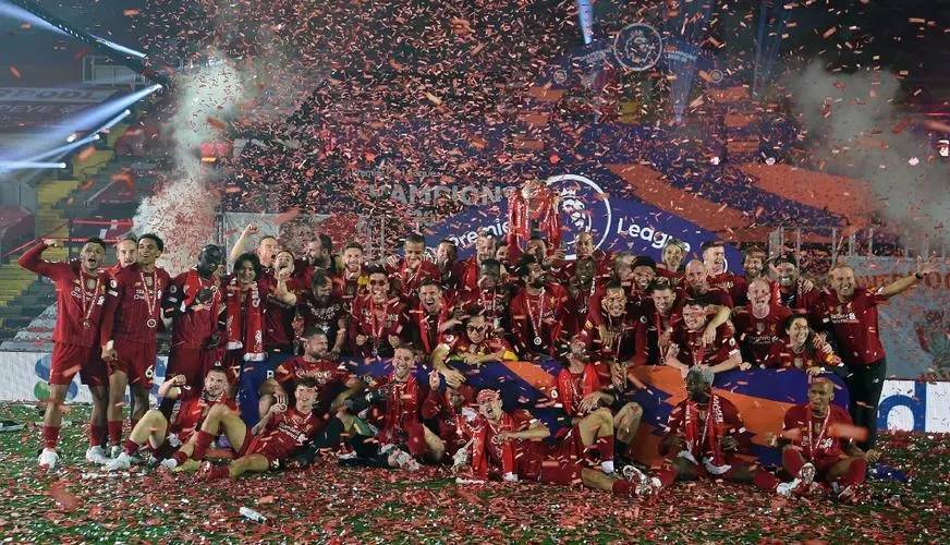 阿贾克斯逆袭利物浦,狂胜对手晋级八强 阿贾克斯逆袭利物浦,狂胜对手晋级八强