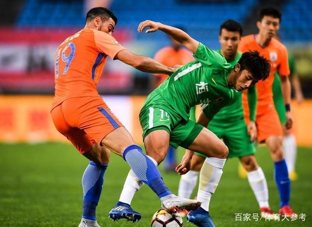 绿城主场不敌上港,中超积分榜排名下滑 绿城主场不敌上港,中超积分榜排名下滑