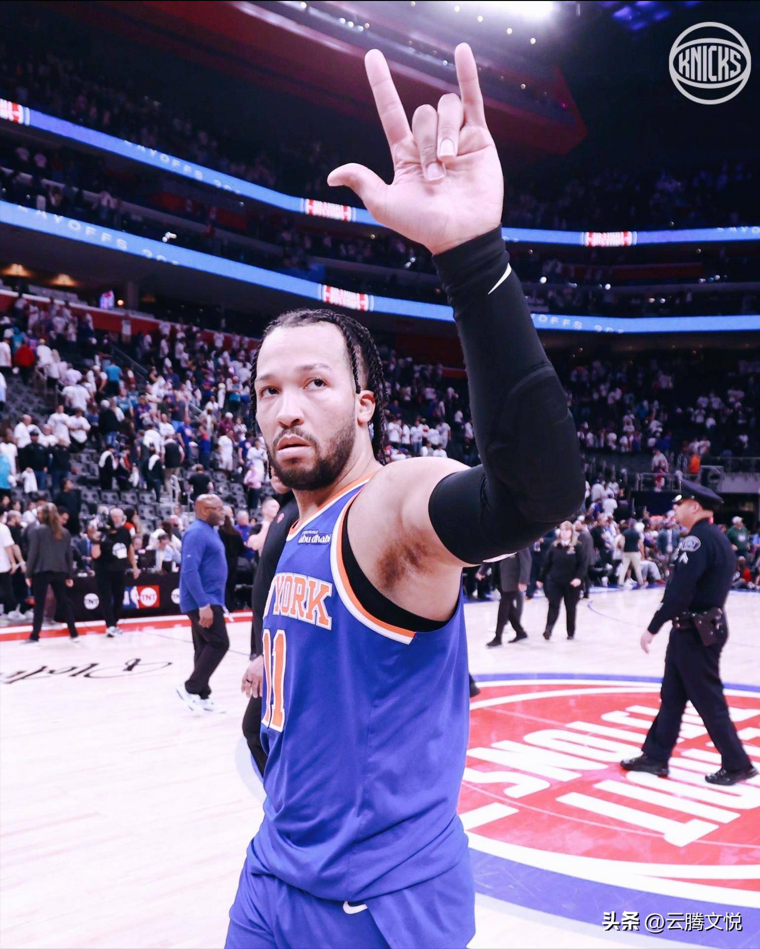 尼克斯新赛季揭幕惨败,主帅:需要更好的配合的简单介绍 尼克斯新赛季揭幕惨败,主帅:需要更好的配合的简单介绍