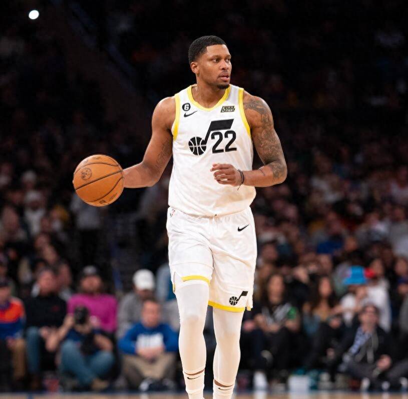 马刺战胜国王，盖伊砍下25分的简单介绍