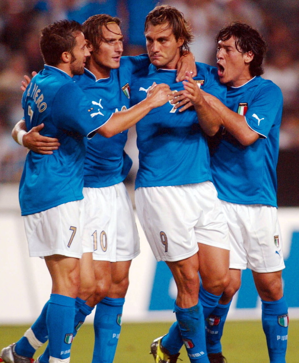 意大利队勇夺胜利,球迷欢呼声不断的简单介绍 意大利队勇夺胜利,球迷欢呼声不断的简单介绍