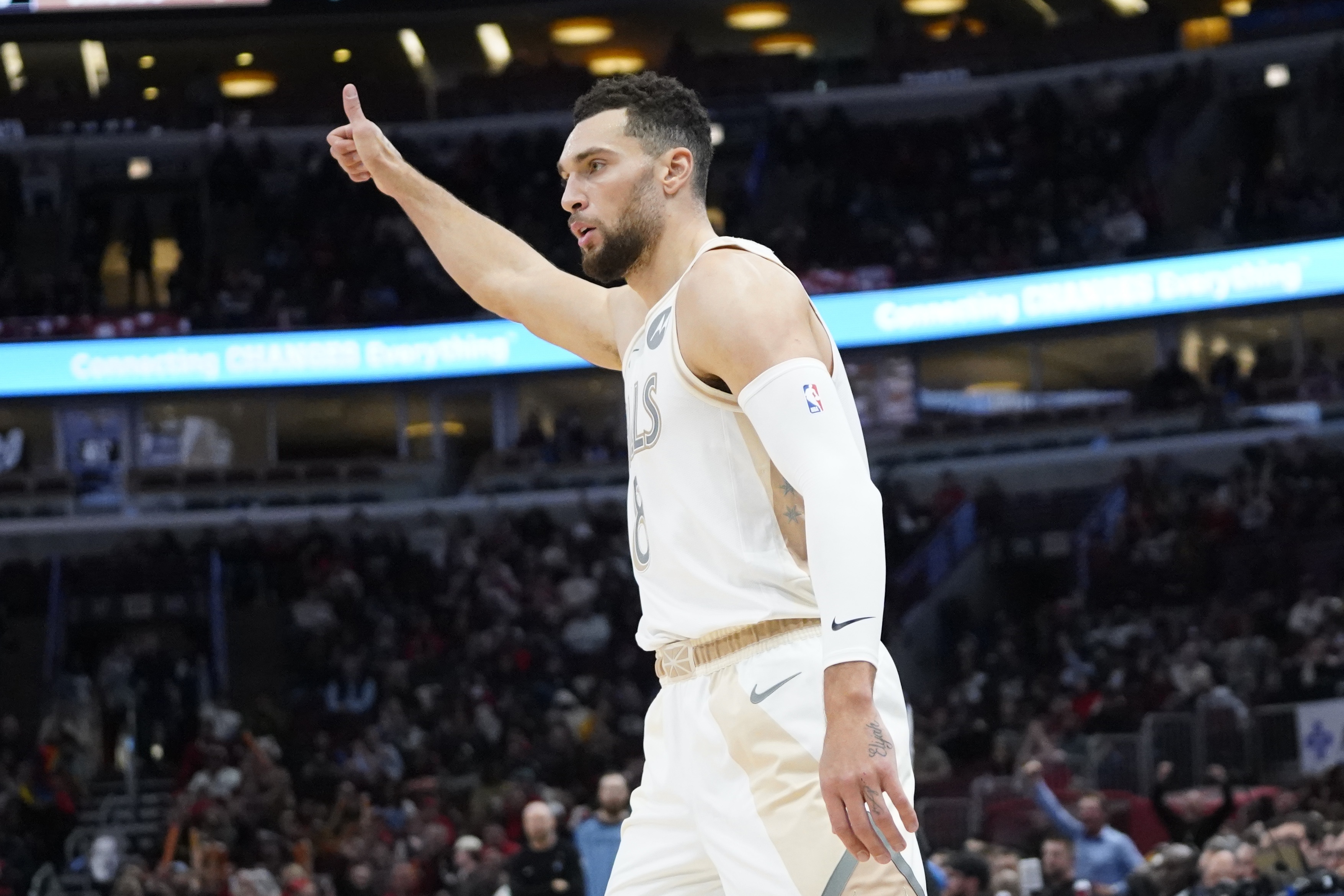 公牛惜败凯尔特人,拉文全场砍下31分的简单介绍 公牛惜败凯尔特人,拉文全场砍下31分的简单介绍