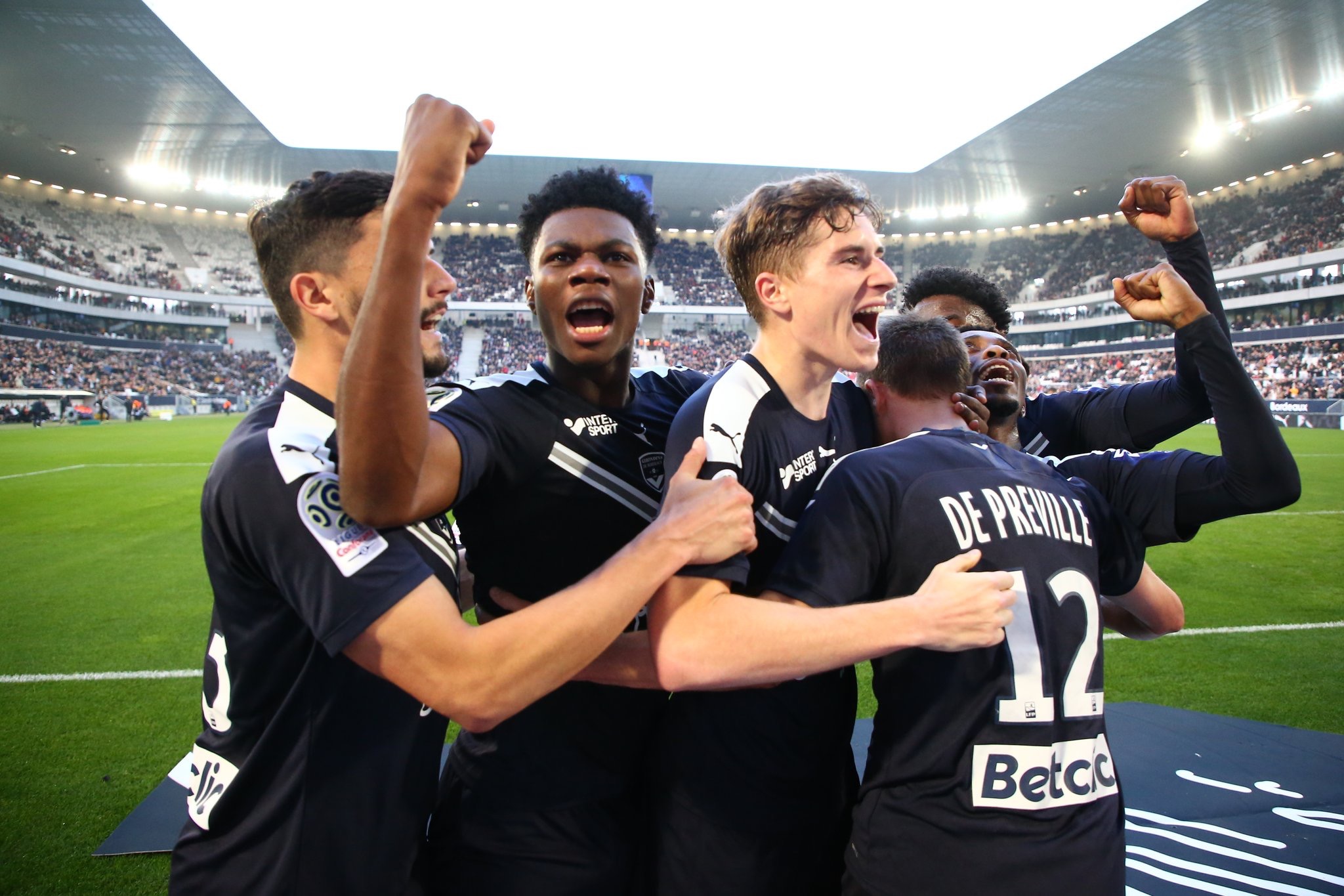 波尔多客场惨败摩纳哥，积分下滑