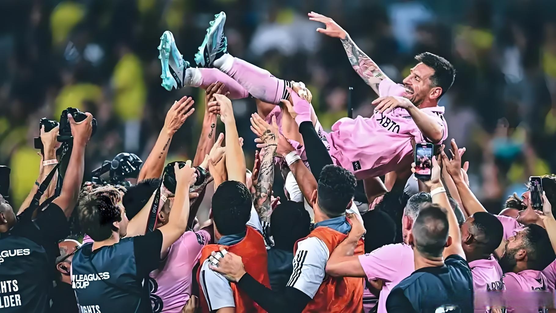 关于巴拉圭代表团备战有方，挑战高峰的信息