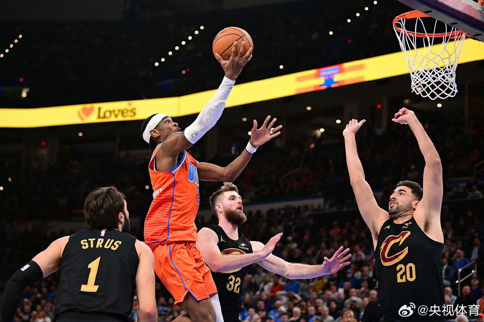 雷霆队连胜不断，展现强大战力